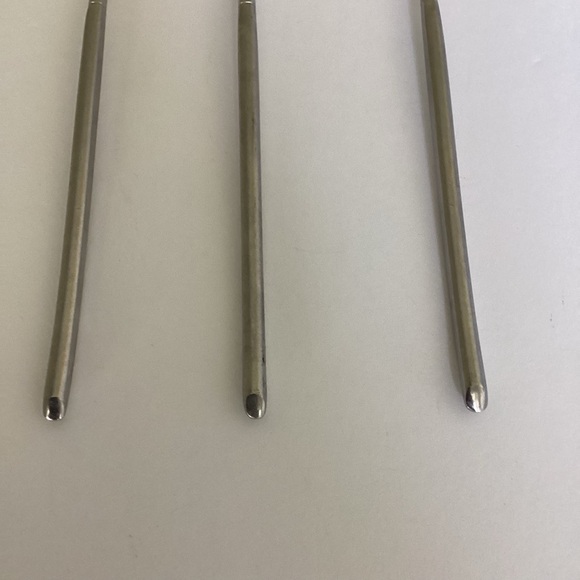 Guy Degrenne Flatware Set of 3 Long Forks - Picture 5 of 12